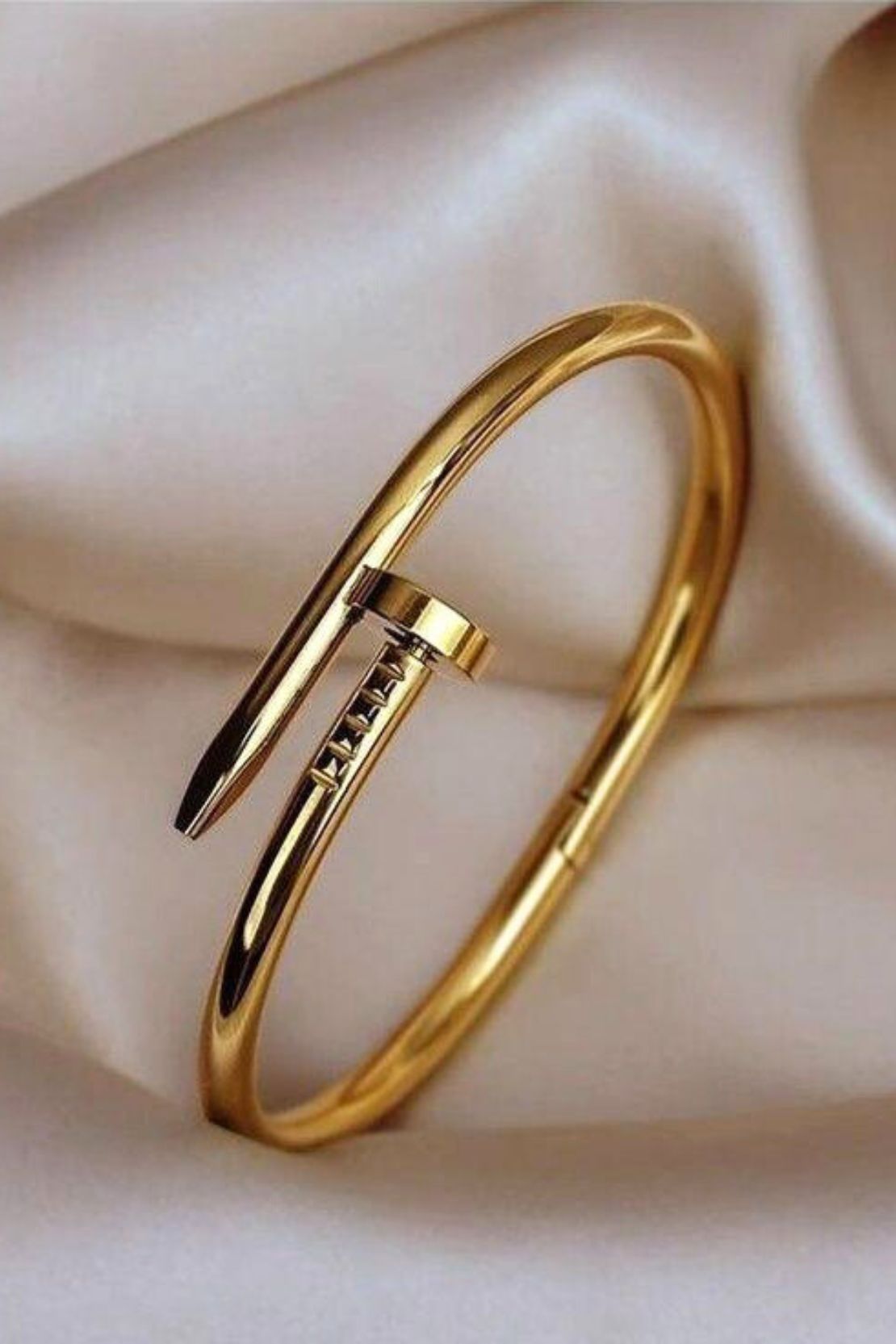 Nail Bracelet